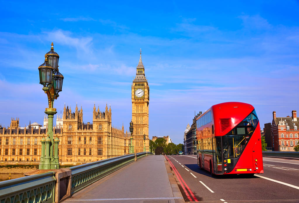 英國留學|多所院校降低錄取標準，趕快抓住機遇！